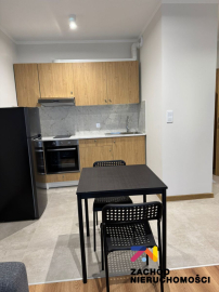 Atrakcyjny apartament 37 m2- Viniarnia